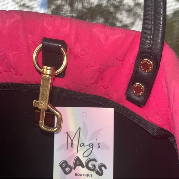 Louis Vuitton: Limited Edition Neoprene Scuba LV Monogram MM Tote Bag (Fuchsia) - Picture 15 of 17